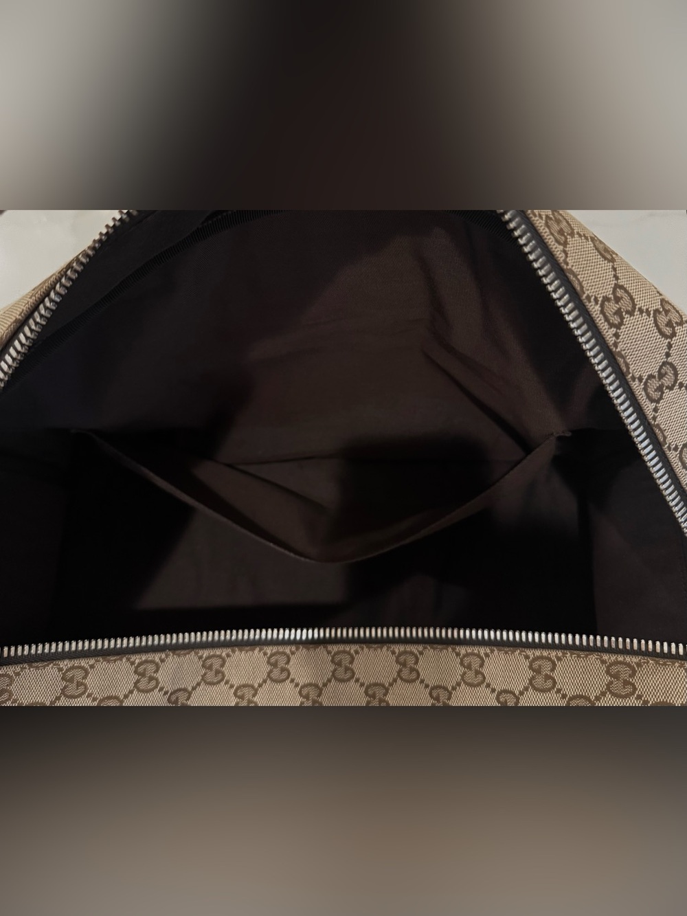 Authentic GUCCI Large GG Logo Beige Canvas Brown Leather Carry on Duffle Bag - Picture 11 of 16